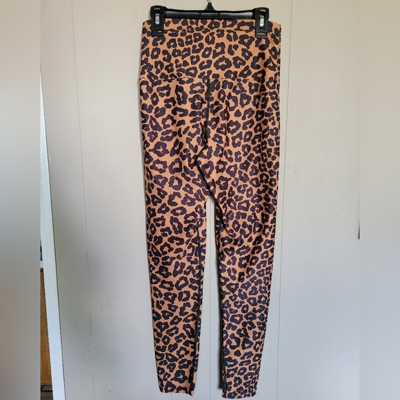 Beach Riot Piper Legging Leopard, M, matching bra also listed - Picture 6 of 11